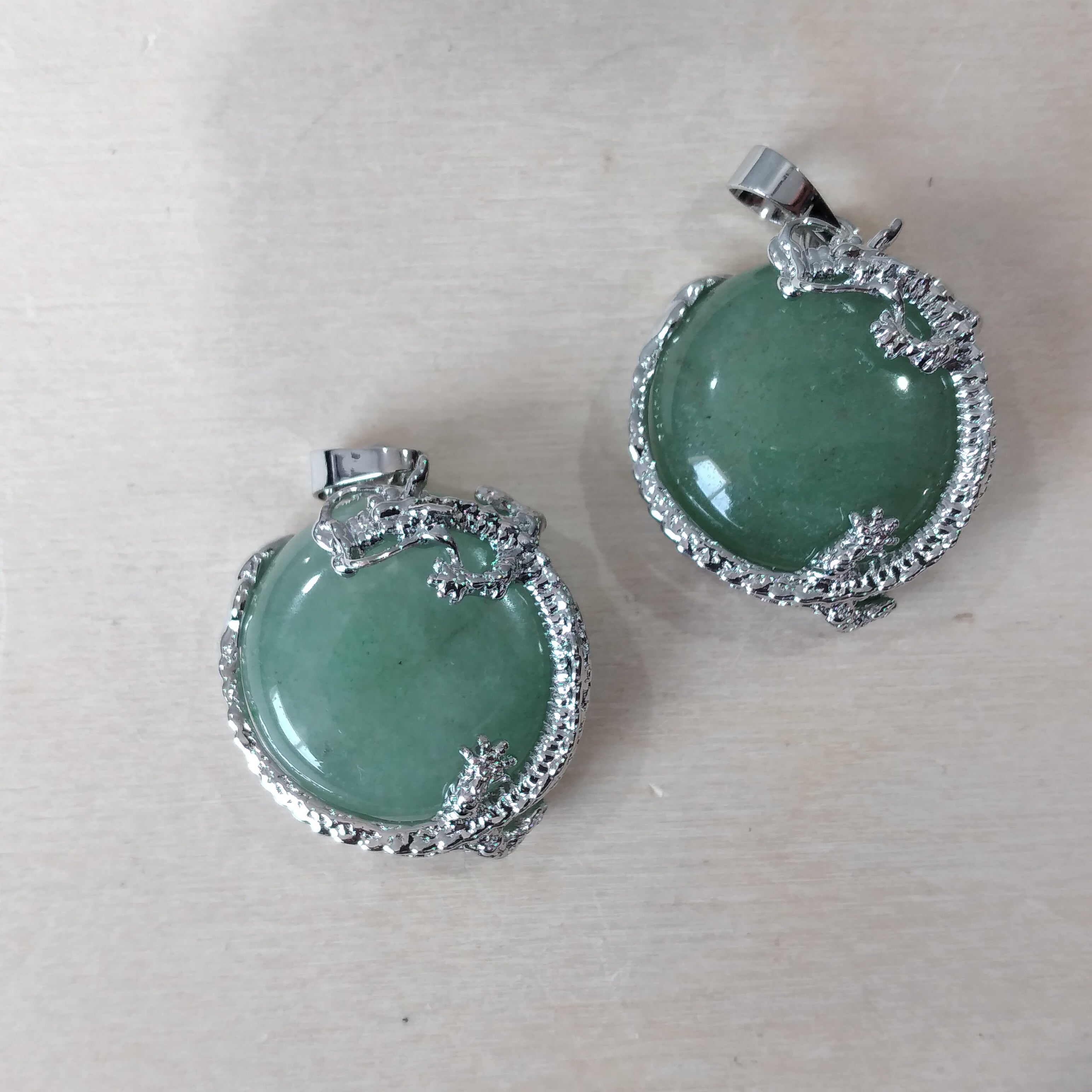 Aventurine round dragon pendant