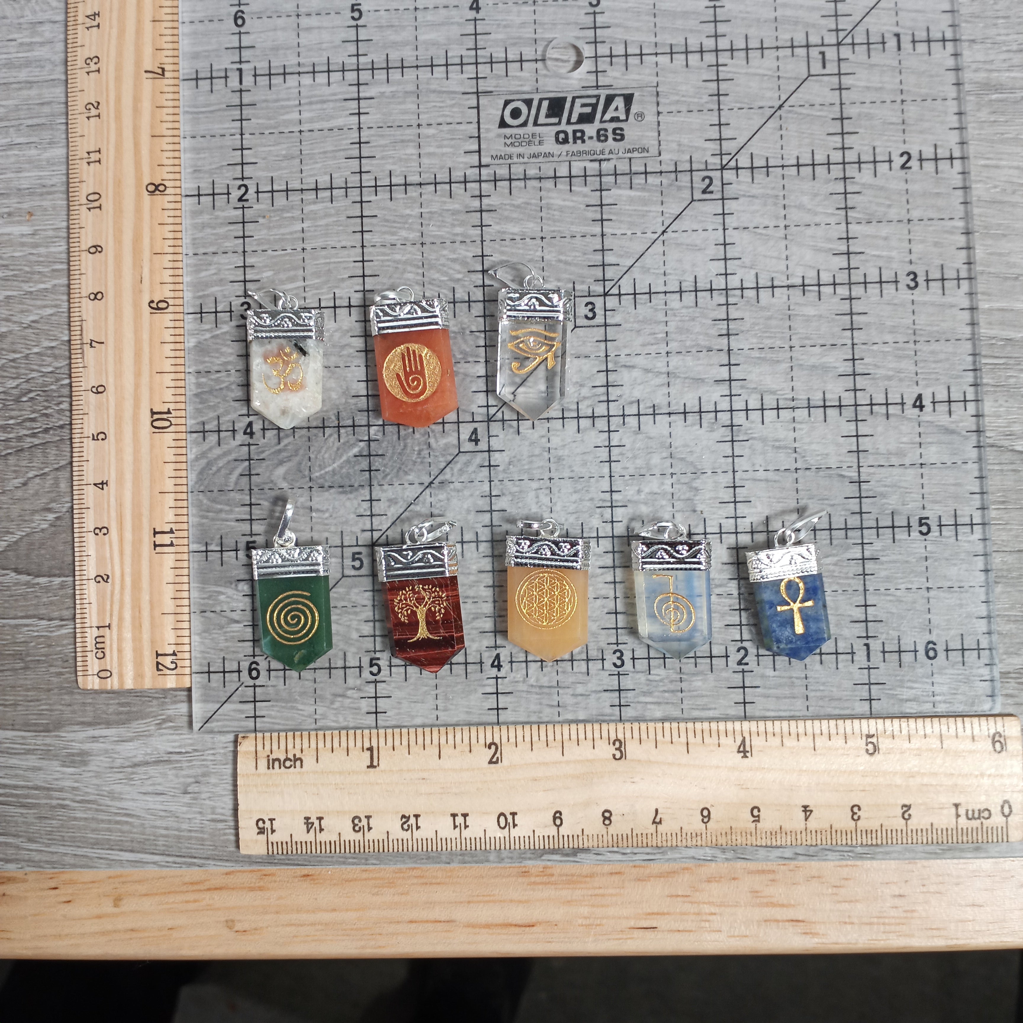 Etched Gemstone Pendants Assorted – Silver Pot Metal Setting