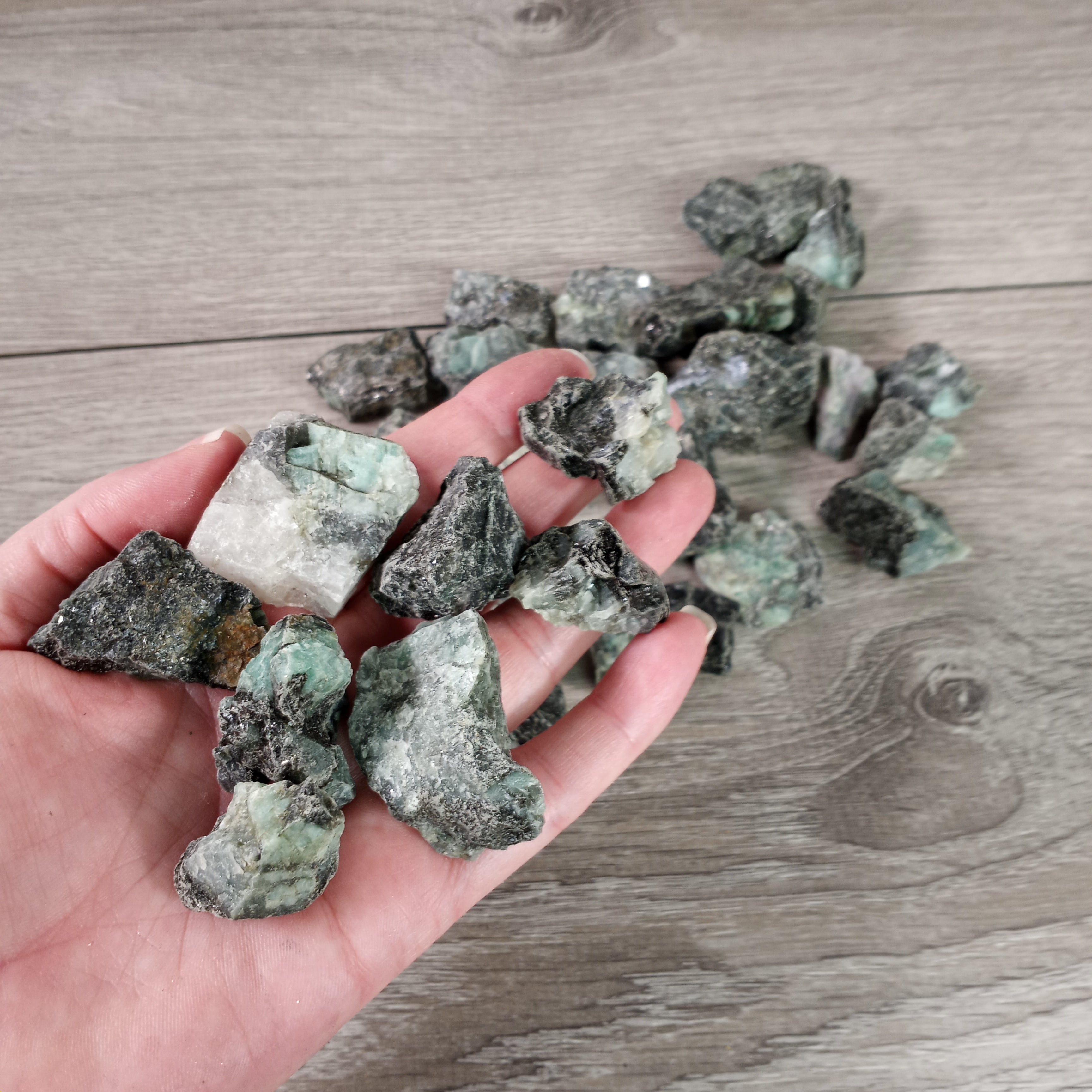Natural emerald rough by the pound for resale