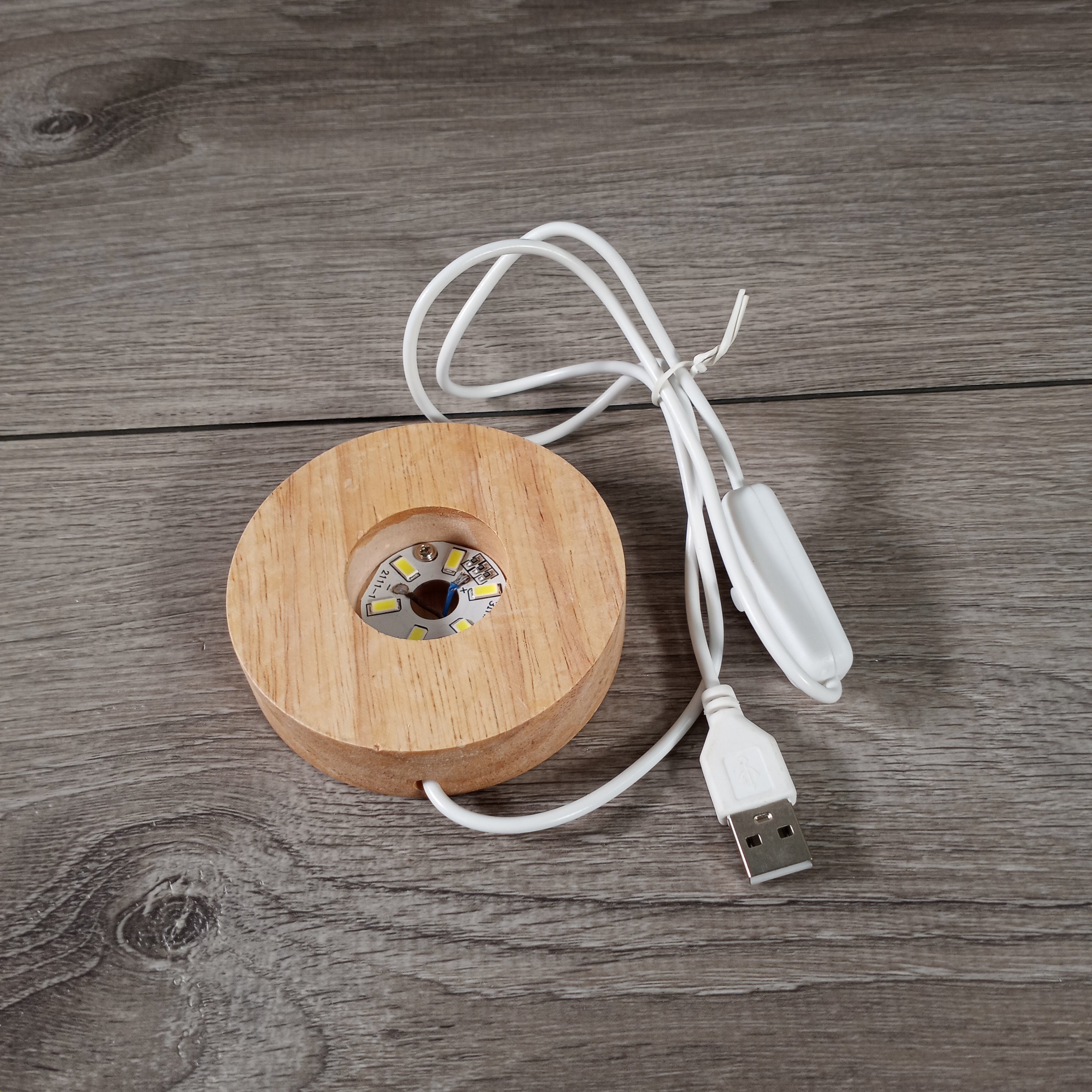 LED Crystal Display Light Stand – Wholesale for Retailers