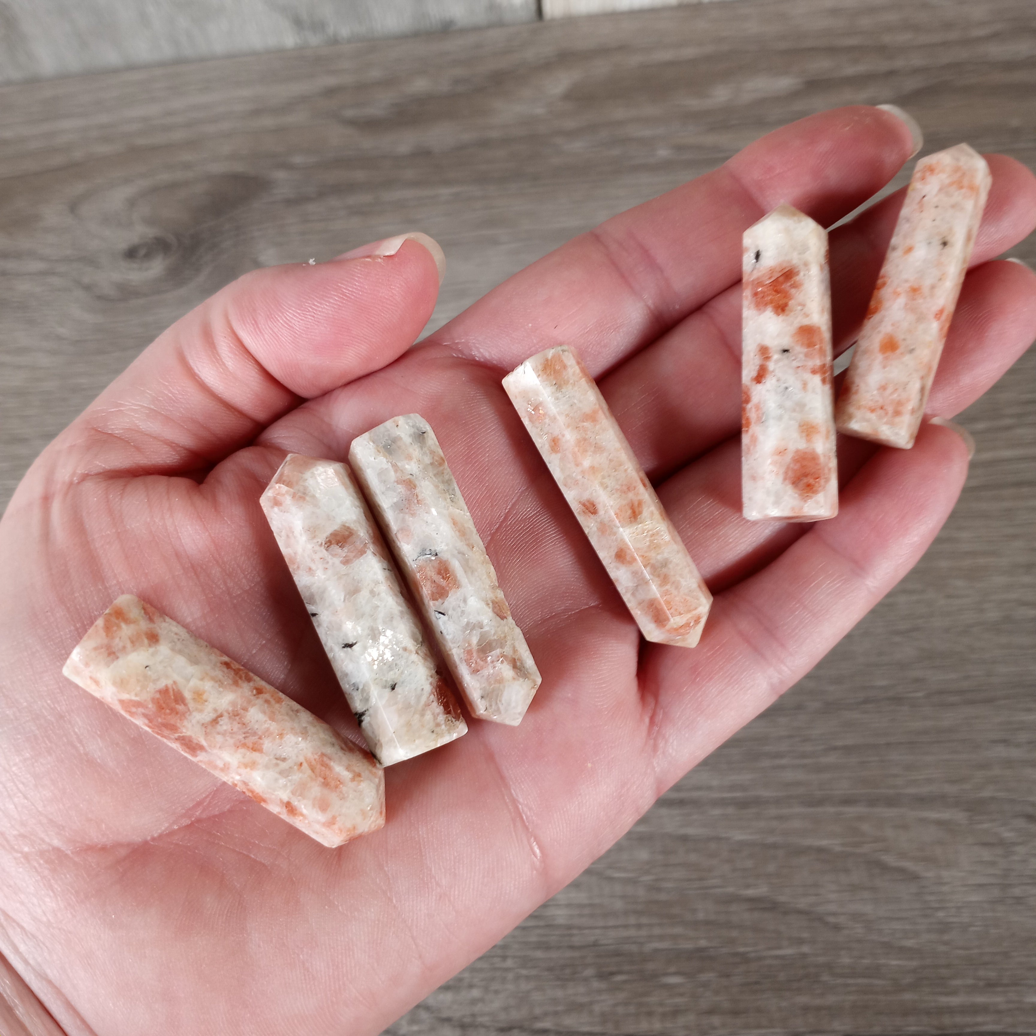 Small Gemstone Obelisk Points for Wire Wrapping or Gridding