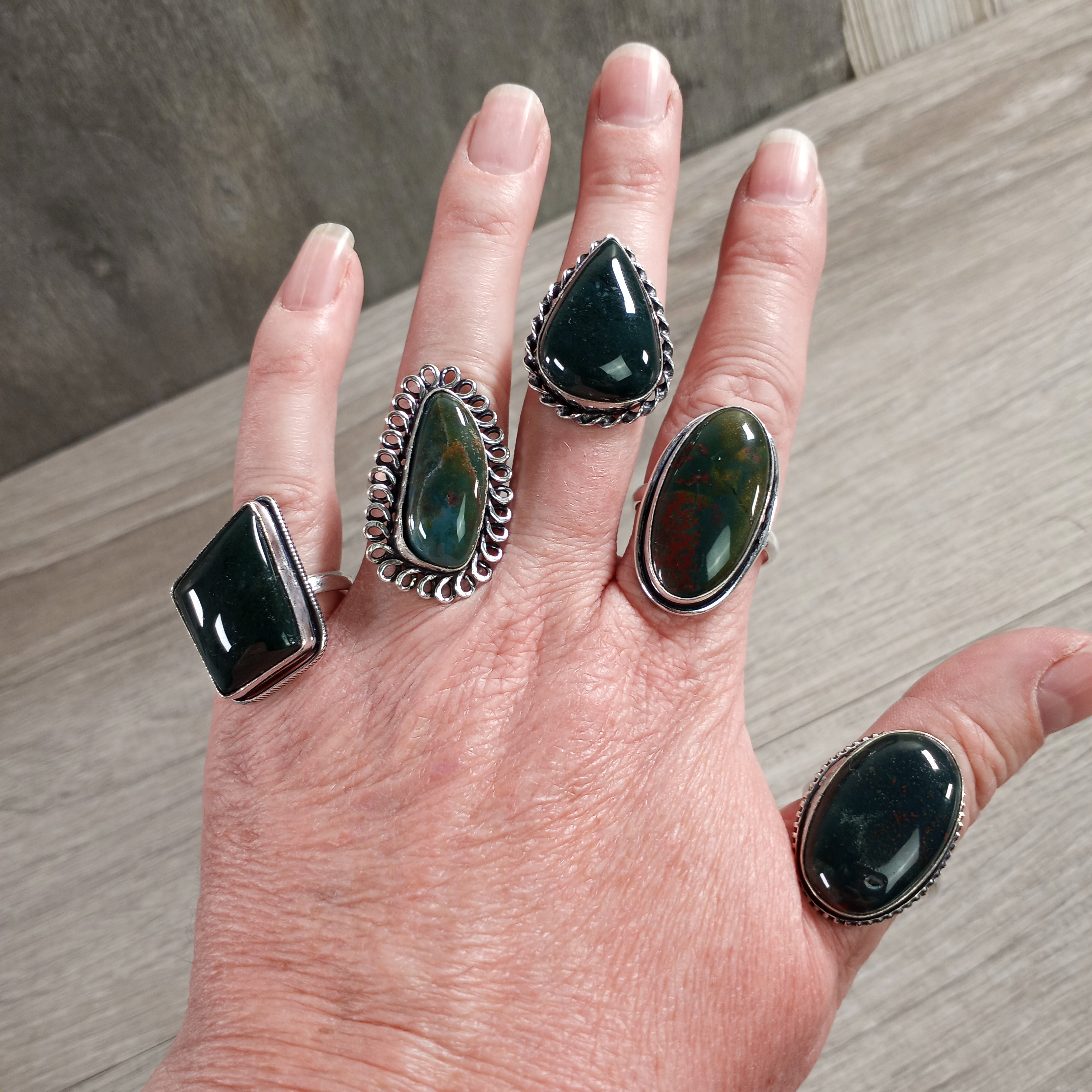 Bloodstone gemstone fashion rings bulk