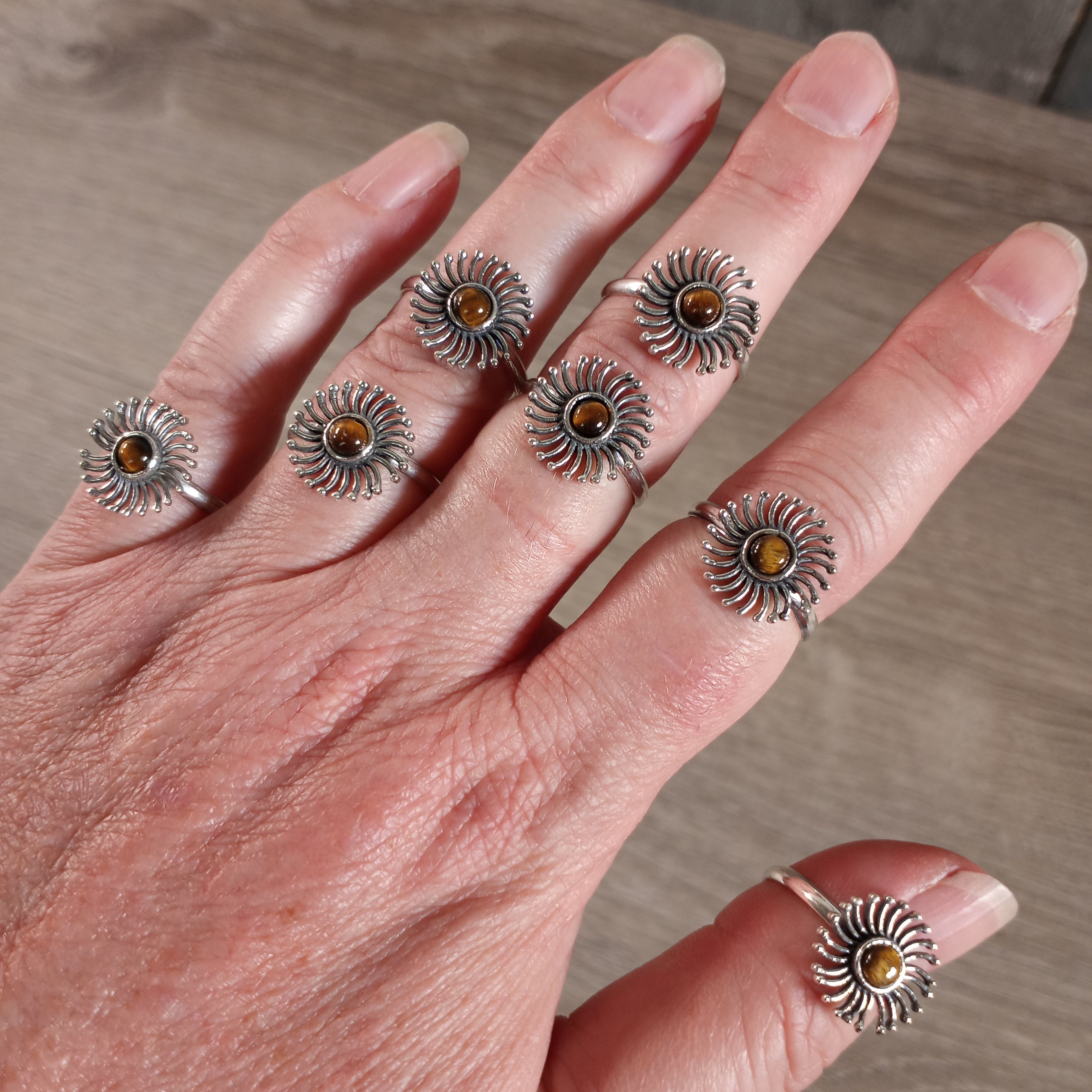 Tiger eye gemstone rings by size, wholesale