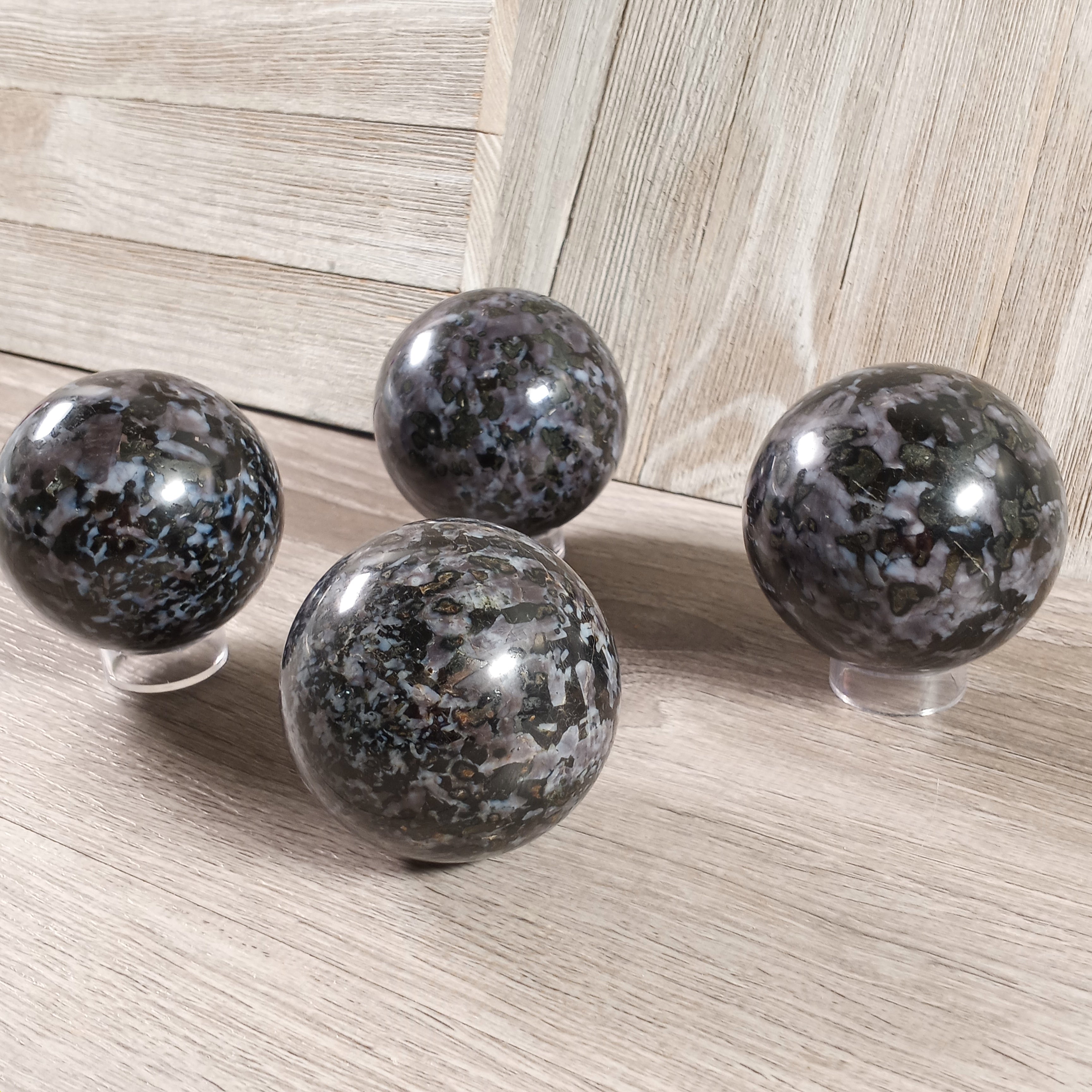 Gemstone Sphere by the Inch – Bulk Crystal Spheres