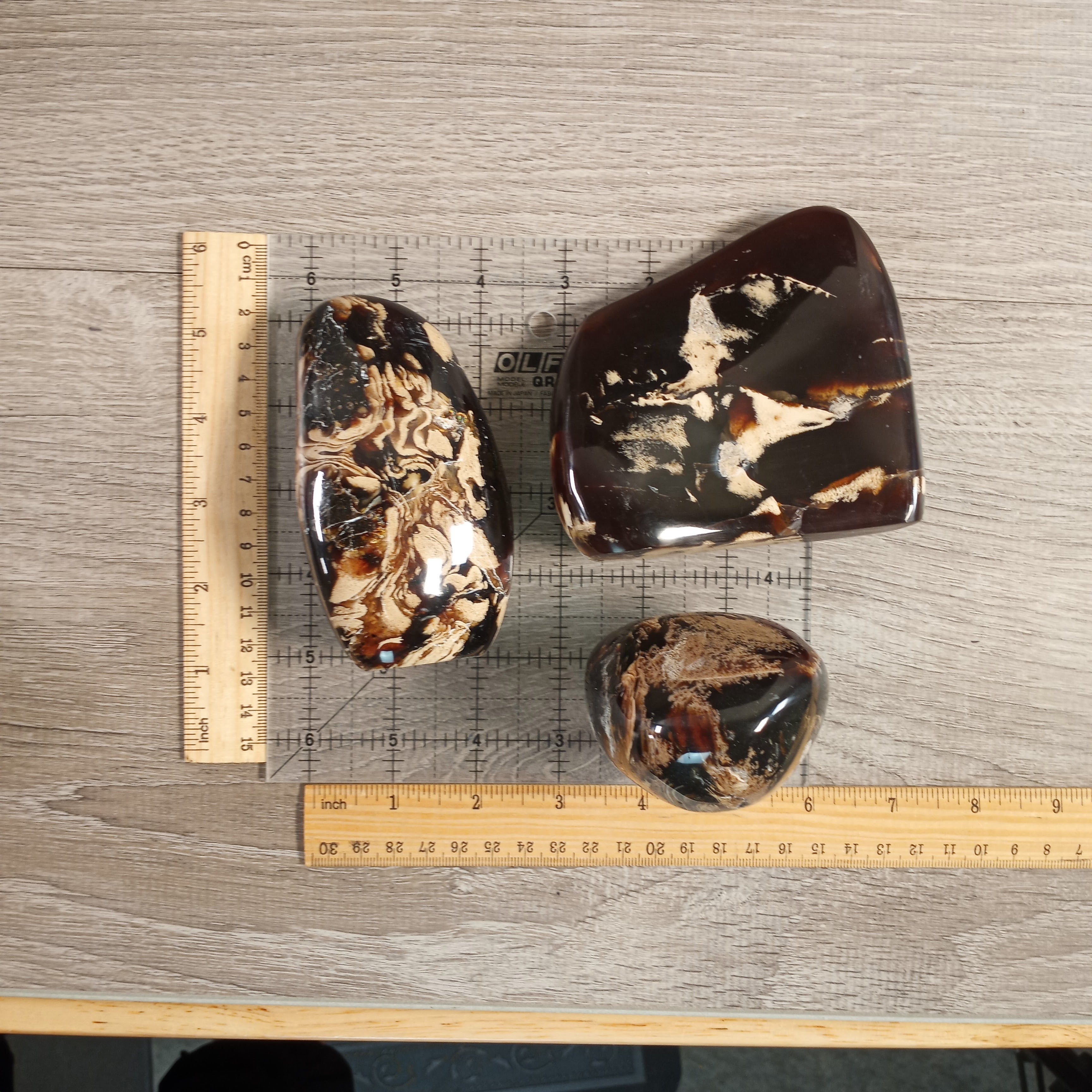 wholesale black amber