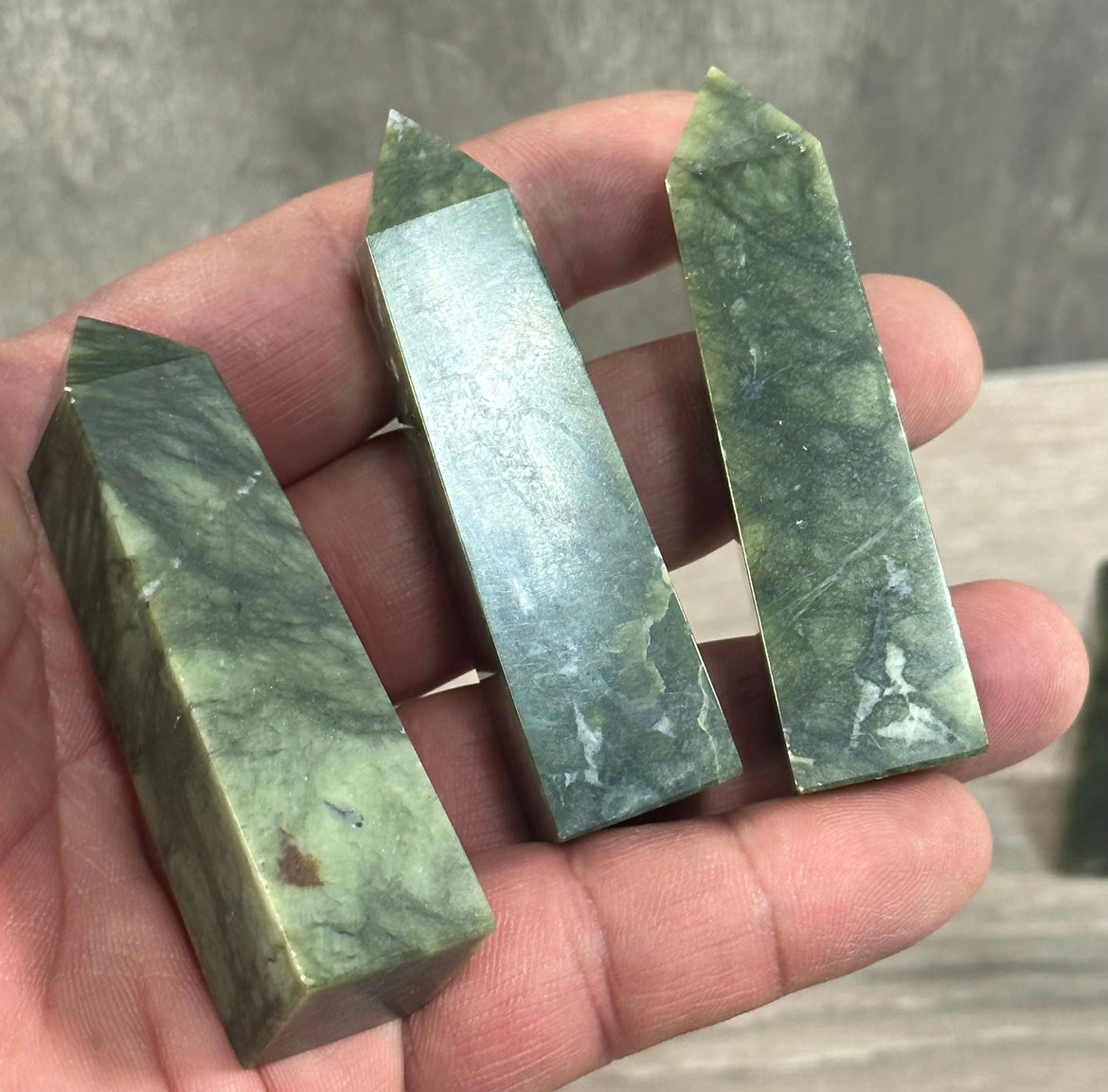 Serpentine healing crystal tower for bulk orders
