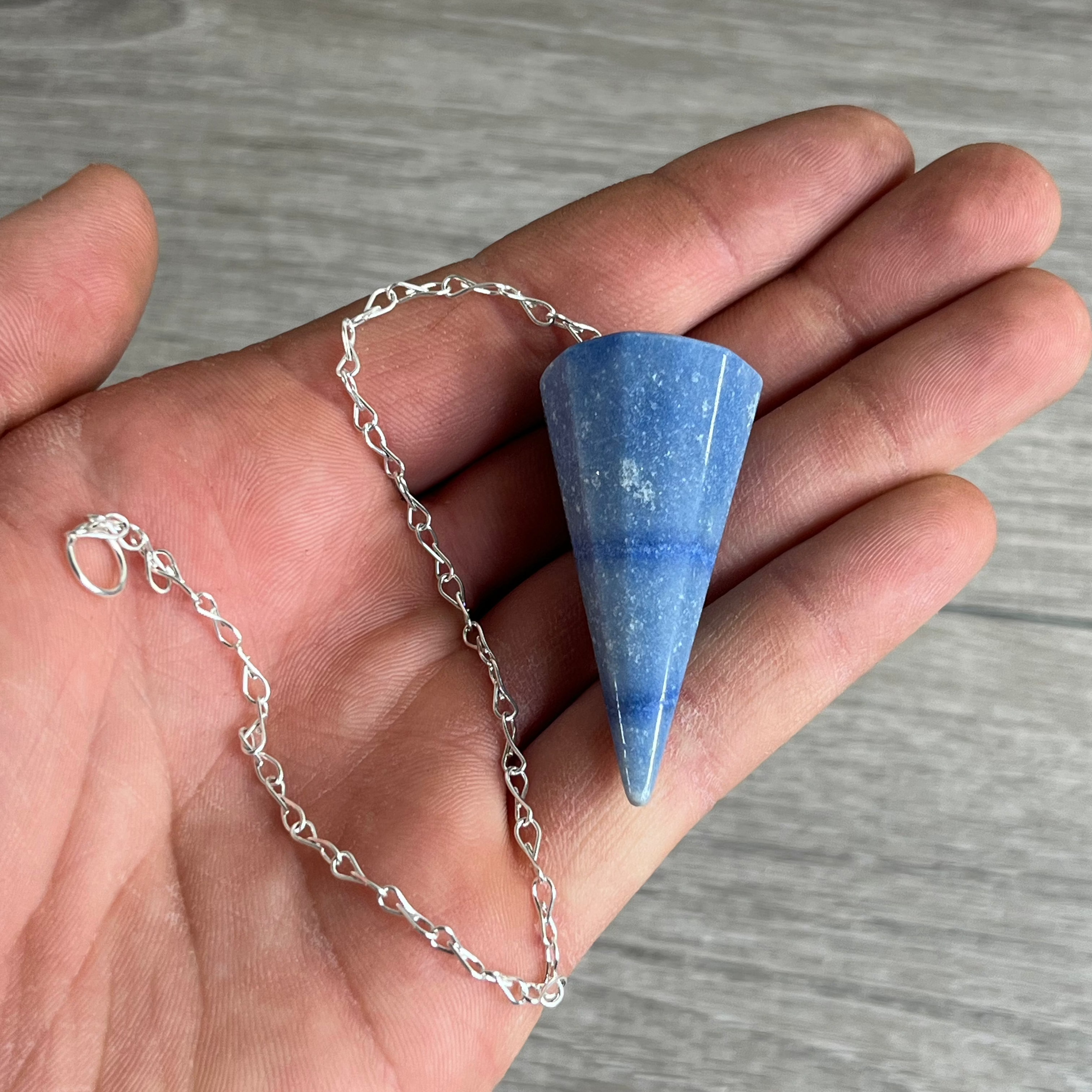 blue quartz dowsing crystal pendulum for bulk orders