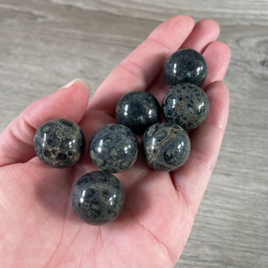 Gemstone Spheres 18mm-22mm | Bulk Crystal Spheres