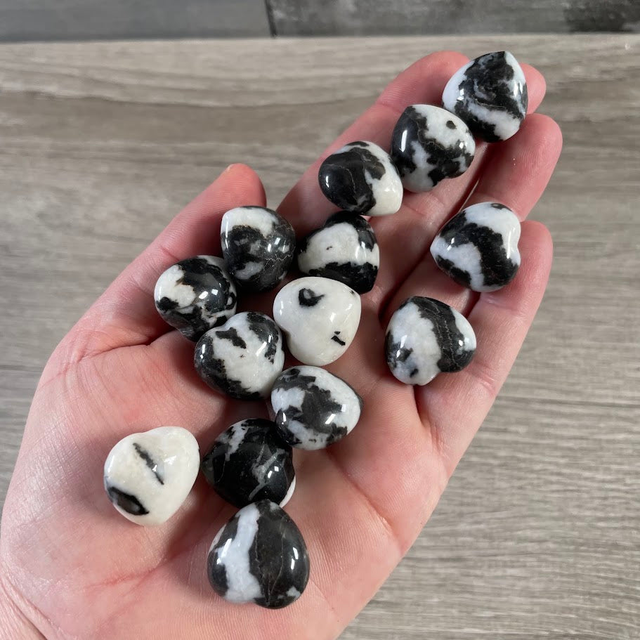 Gemstone Hearts in Assorted Stones & Sizes – Carved Crystal Hearts