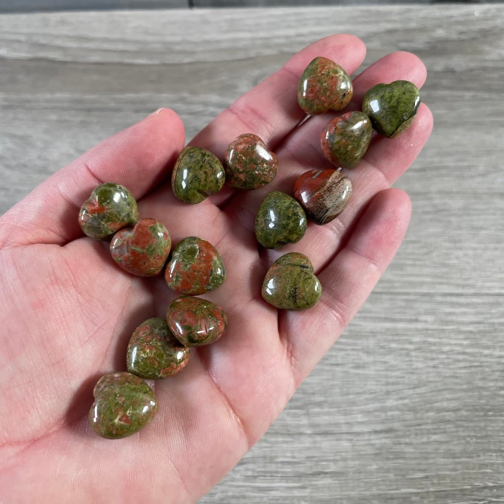 Gemstone Puffy Heart 15mm – Mini Crystal Hearts for Retail