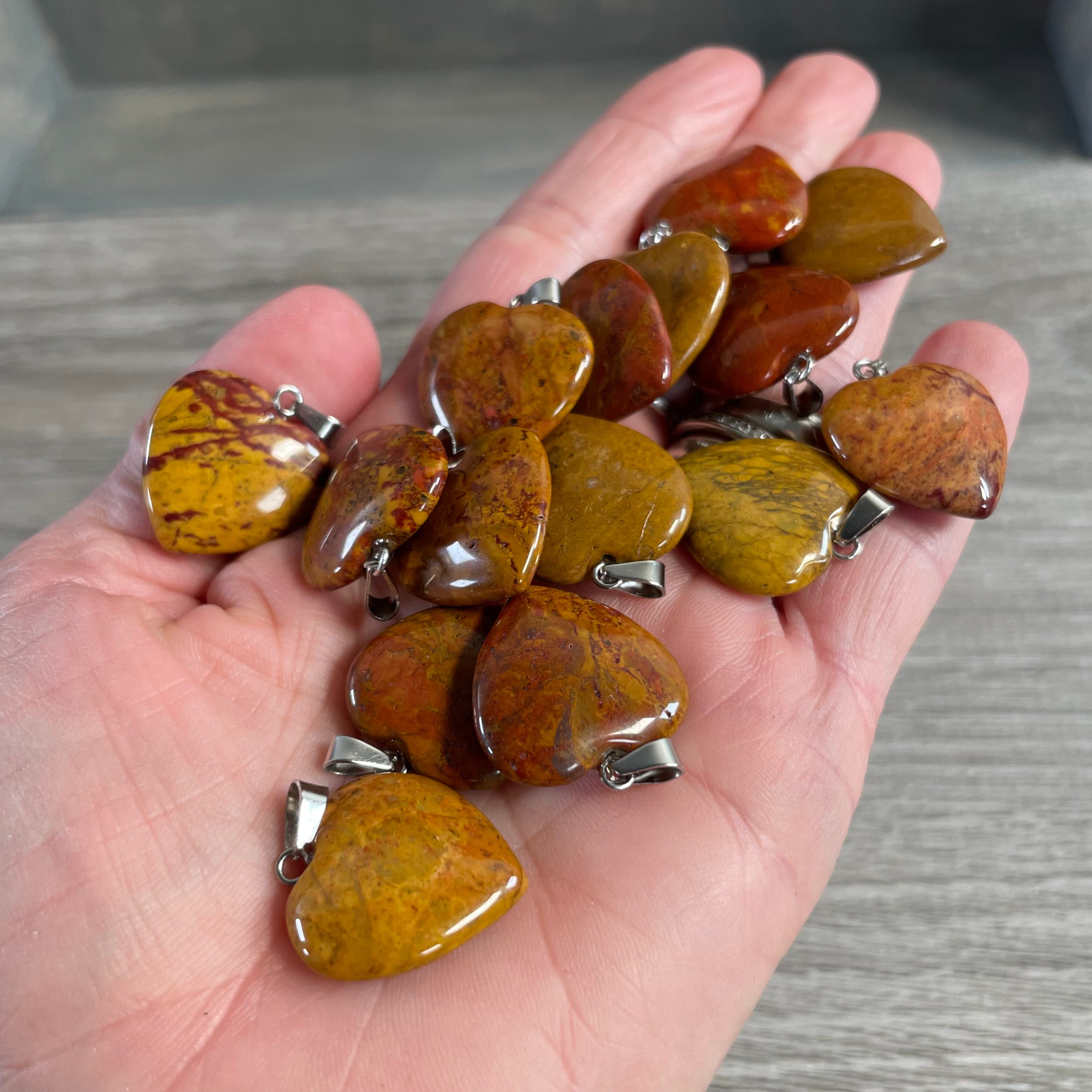 red moss agate 20mm gemstone pendant for gift shops