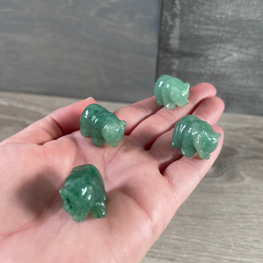 aventurine wholesale carved bear gemstone décor