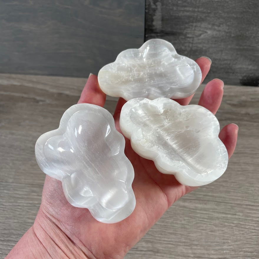 Wholesale Selenite Bowls – Assorted Shapes & Sizes | Crystal Charging Bowls