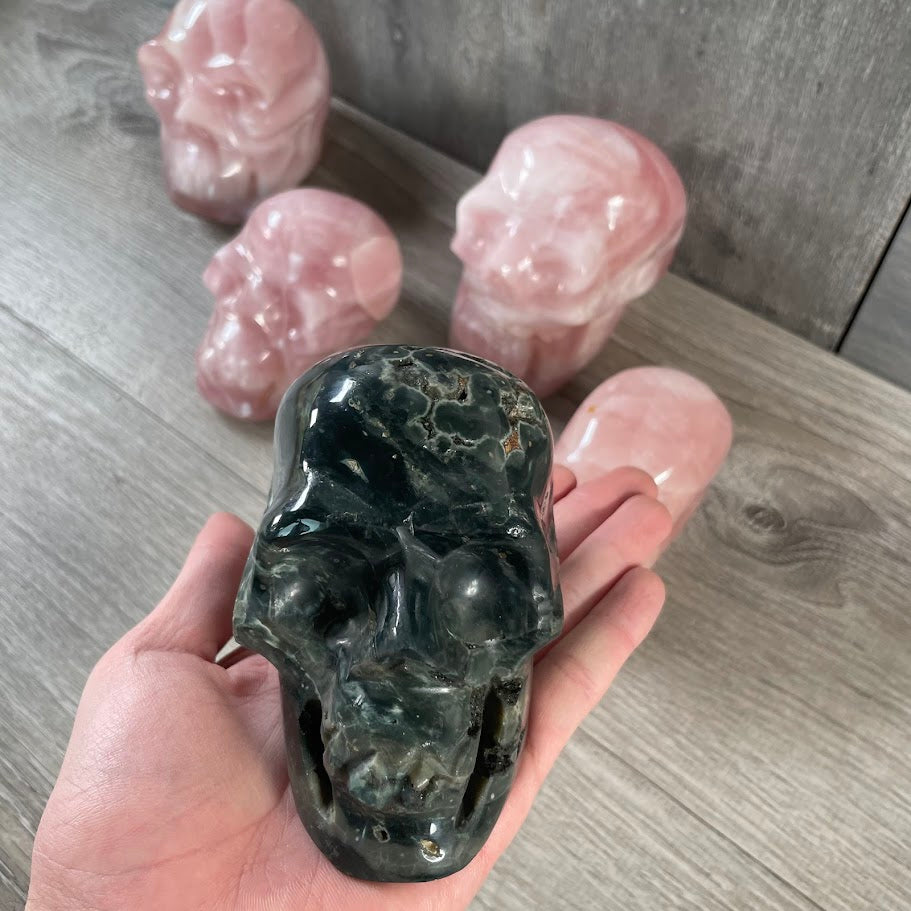 Crystal carved stone skulls wholesale lot