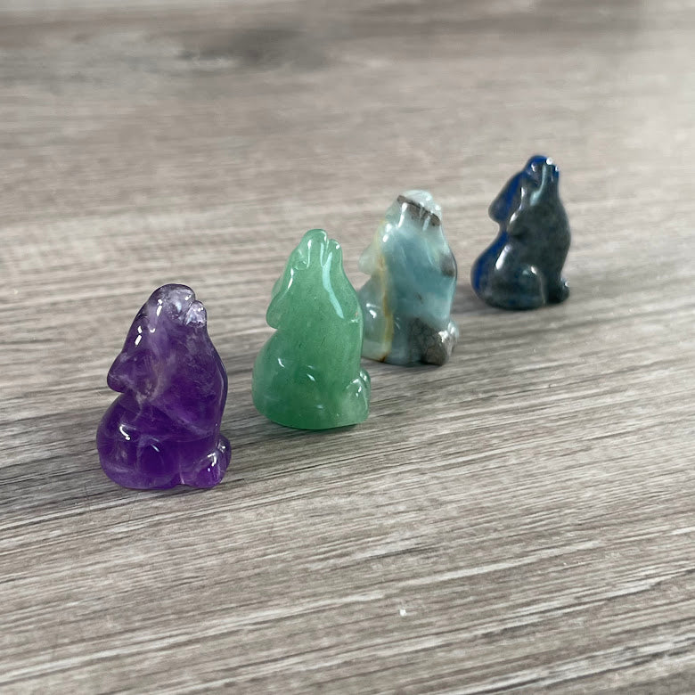 wholesale crystal coyote figurines for retailers