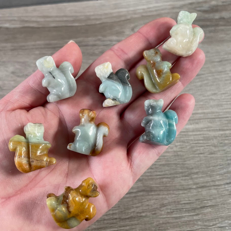 Gemstone Squirrel Figurines Small – Assorted Carved Crystal Animals