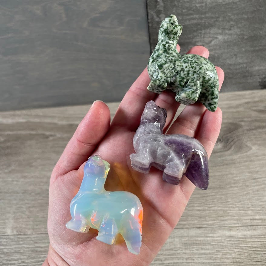 Wholesale crystal dinosaur carving for gift shop inventory