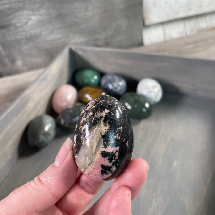 polished crystal egg for metaphysical shops wholesale