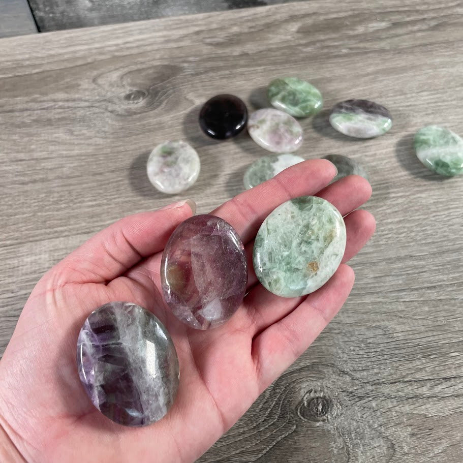 Gemstone Palm Stones 45mm – Bulk Crystal Supplies