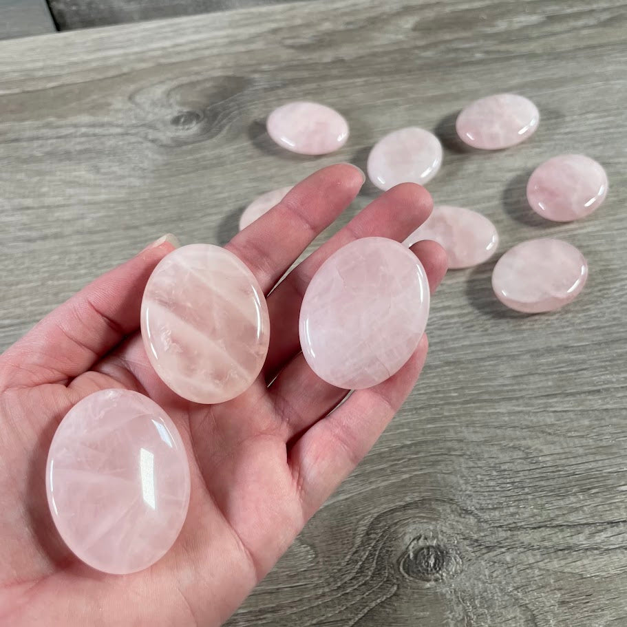 Gemstone Palm Stones 45mm – Bulk Crystal Supplies