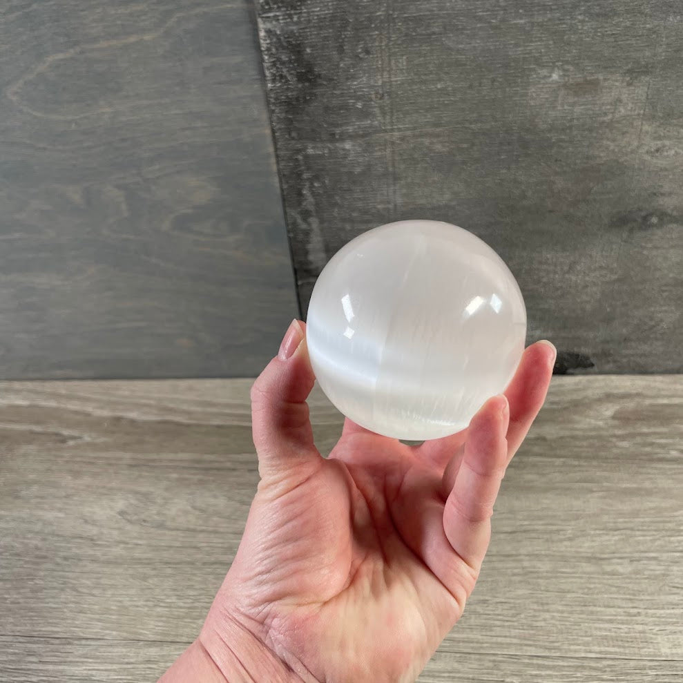 Assorted Styles and Sizes Selenite Wholesale products