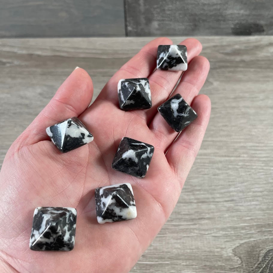 zebra stone crystal pyramid small gift wholesale