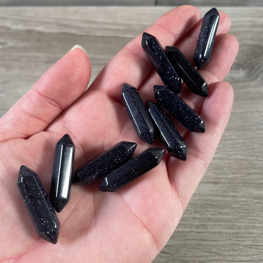 Blue goldstone small cut wands for gridding suppliers