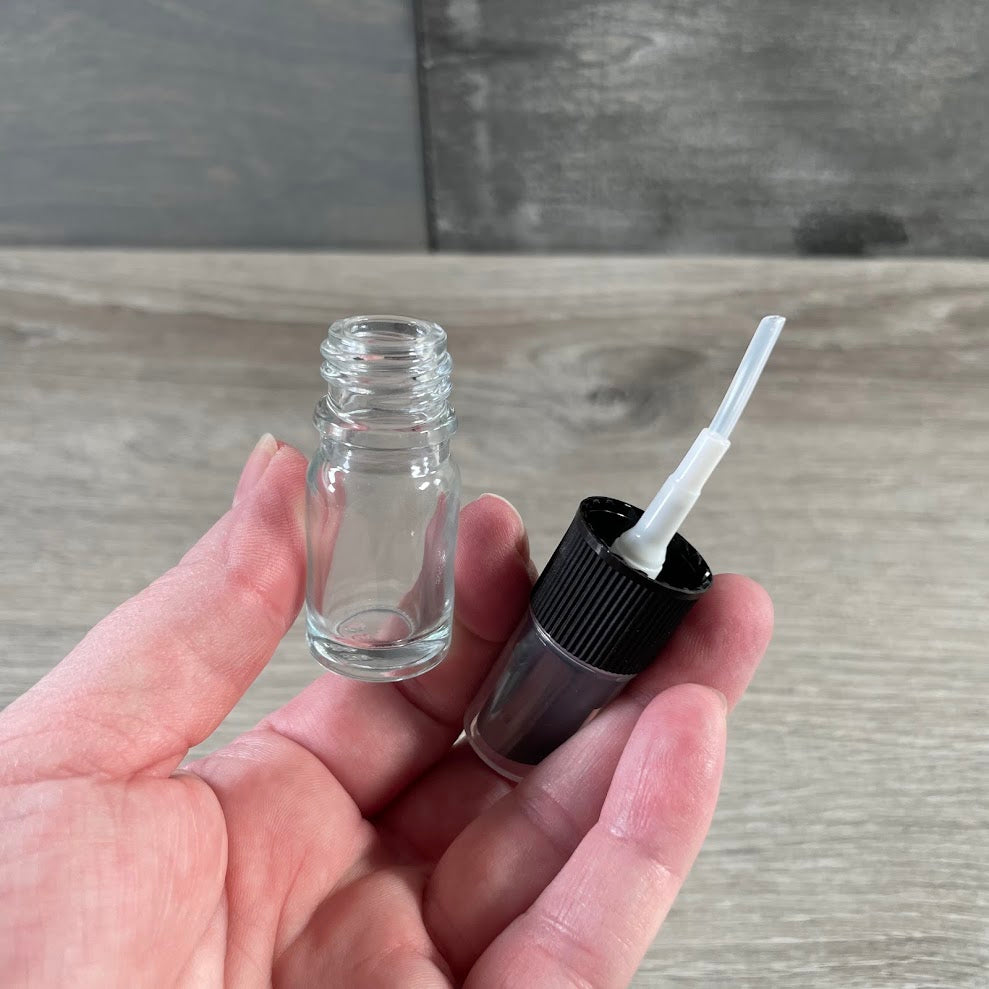 Refillable glass spray bottle for perfume, mist, and aromatherapy blends, wholesale bulk orders