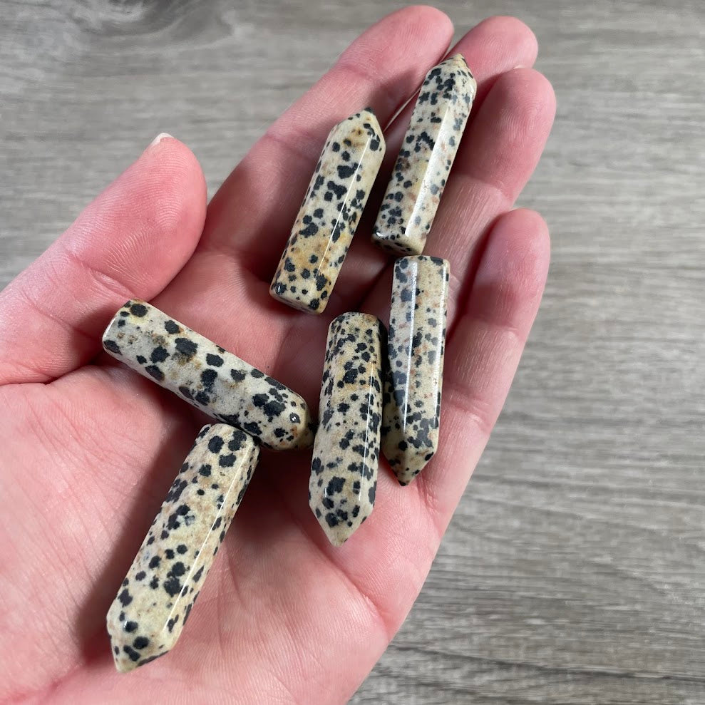 Small Gemstone Obelisk Points for Wire Wrapping or Gridding