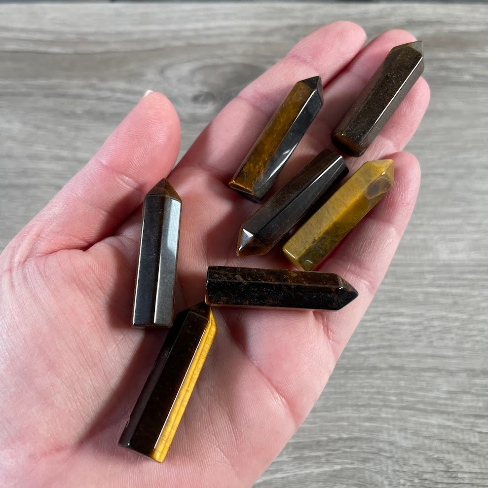 Small Gemstone Obelisk Points for Wire Wrapping or Gridding