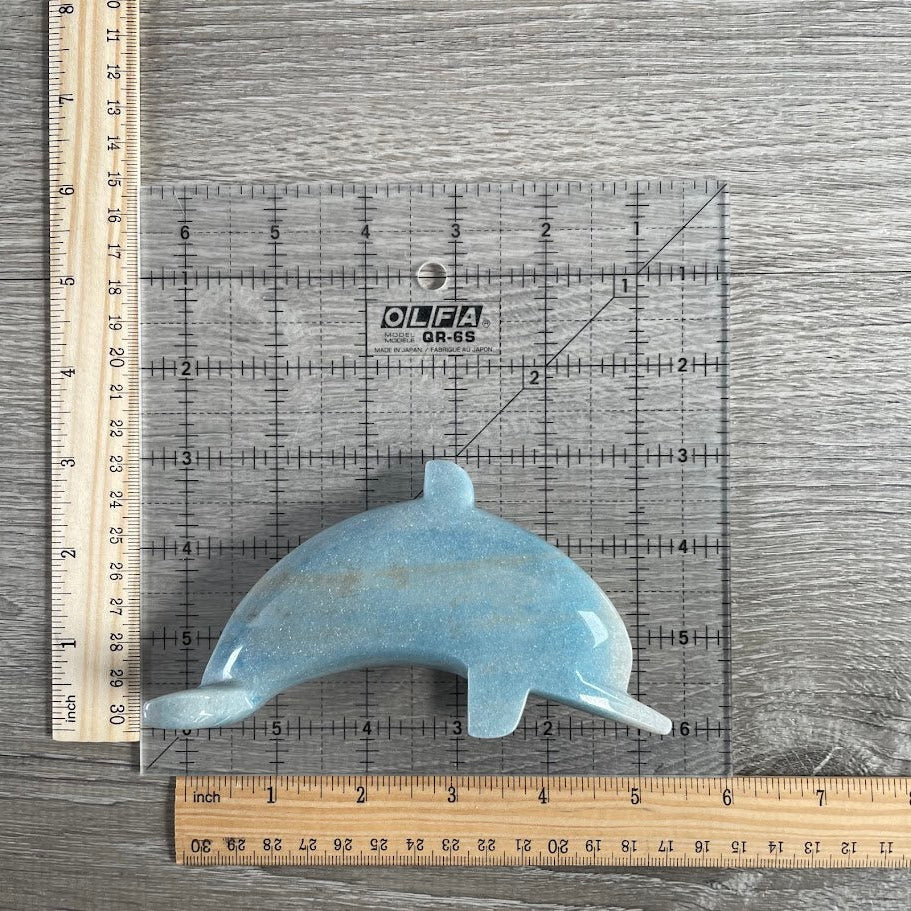 Ocean-inspired crystal figurines