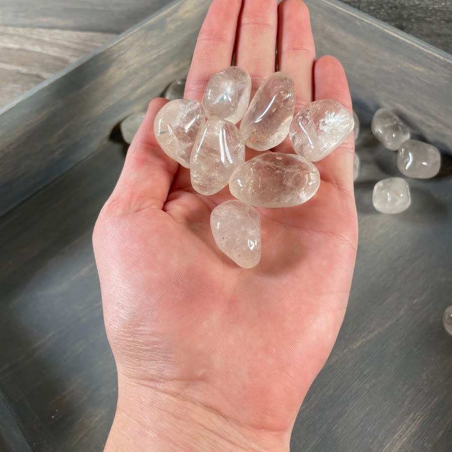 Bulk Clear Quartz Crystals for Resale