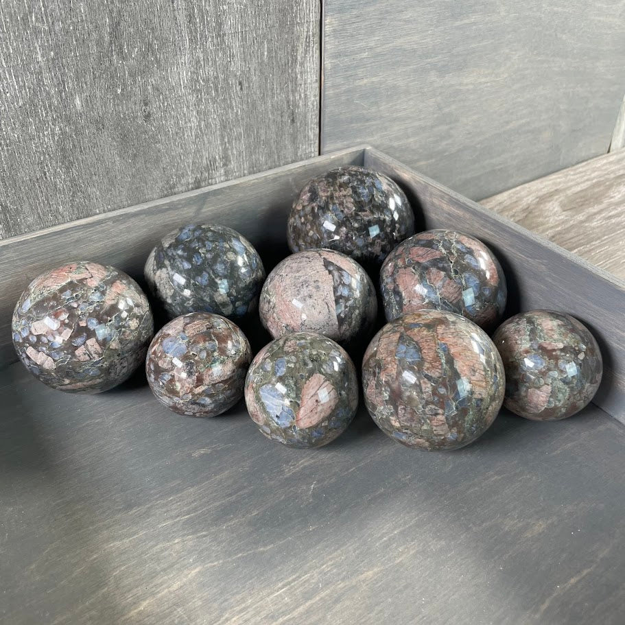 Que sera sera for resale.