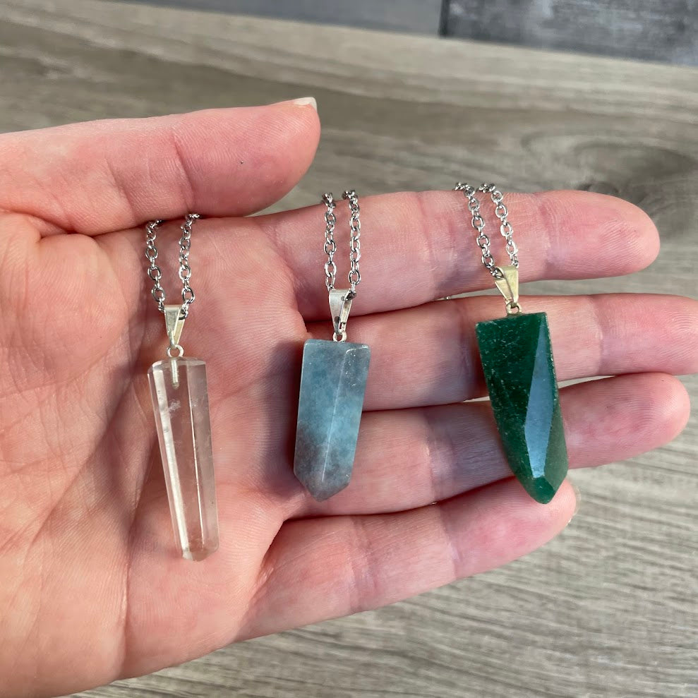 mixed crystal point necklaces for retail display
