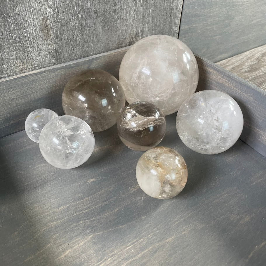 Quartz spheres in different sizes