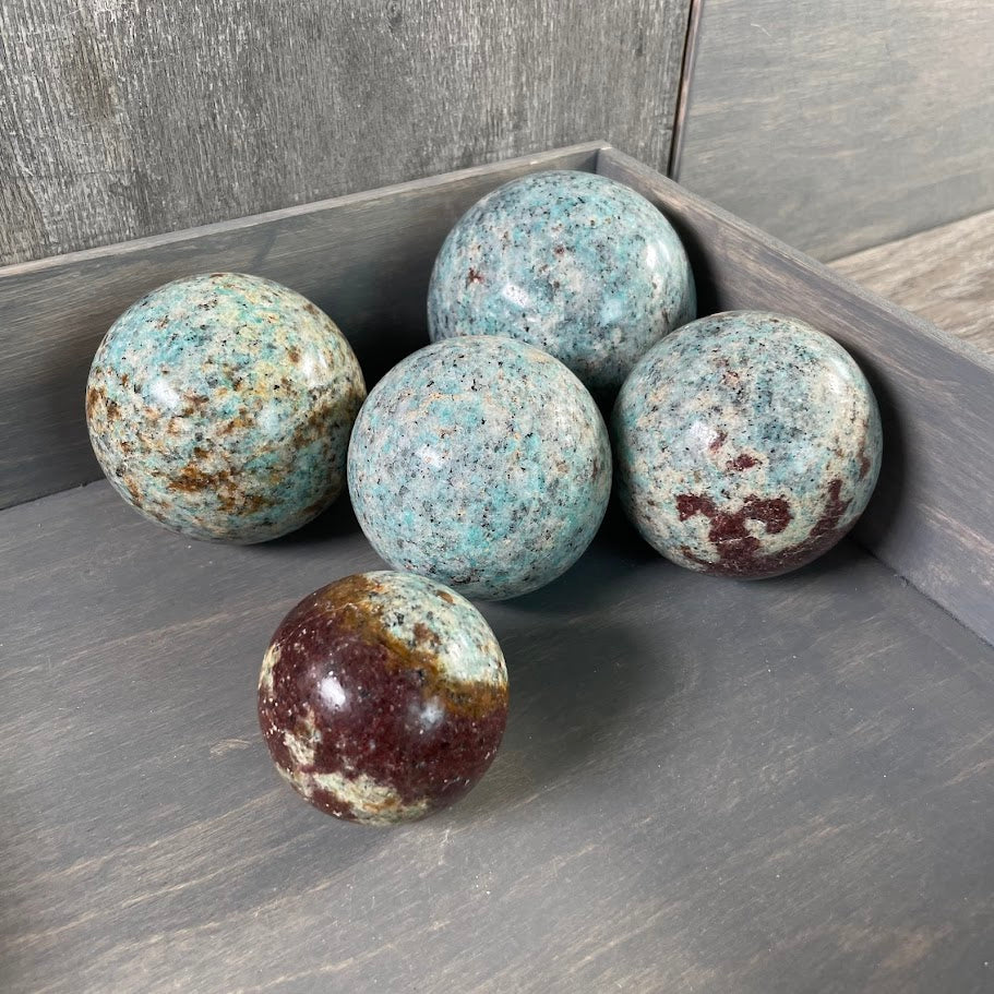 Blue crystal spheres