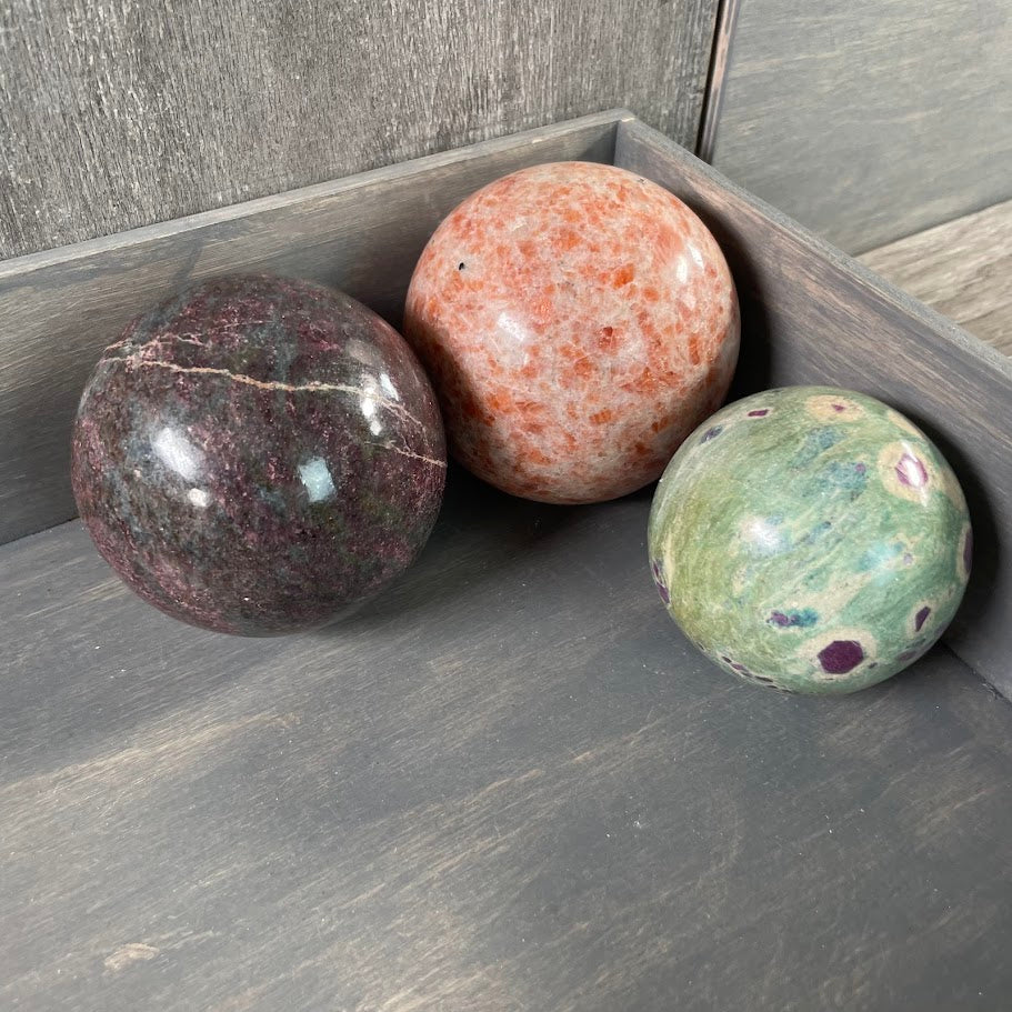 Spheres from India for resale in bulk.