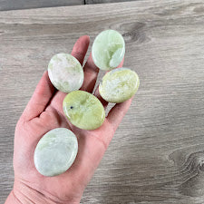Gemstone Palm Stones 45mm – Bulk Crystal Supplies