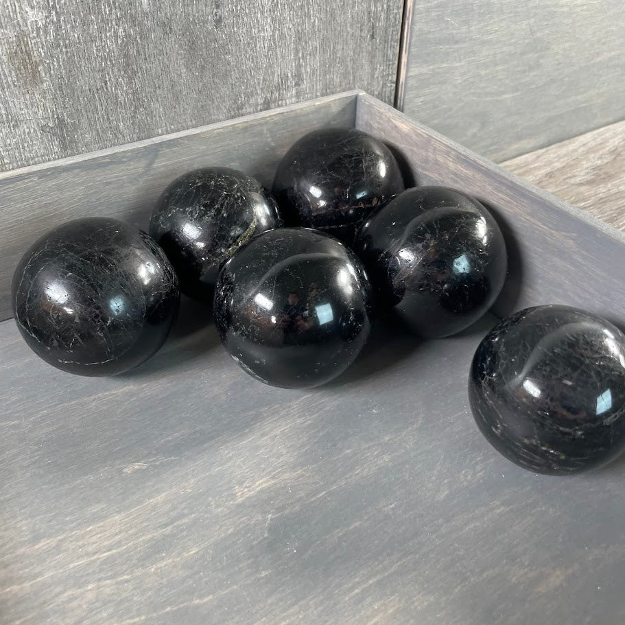Black tourmaline spheres for Feng Shui stores