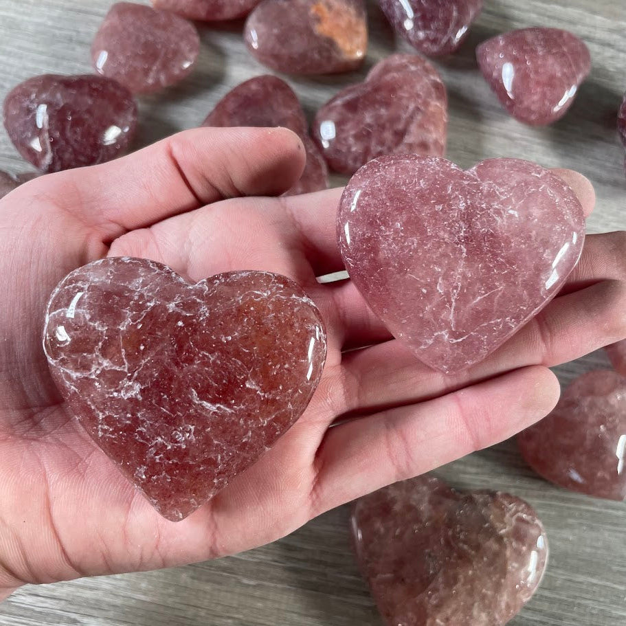 strawberry quartz wholesale crystal heart carvings for resale