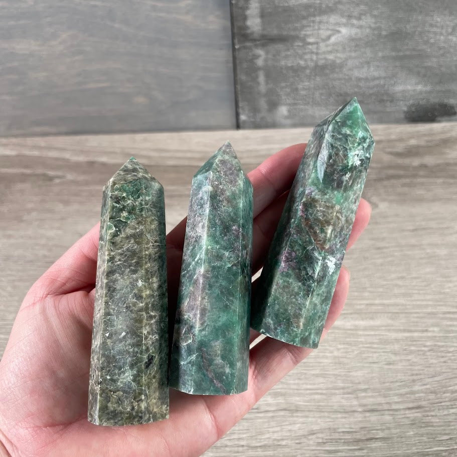 Ruby Fuschite obelisk natural stone crystal towers for retail display