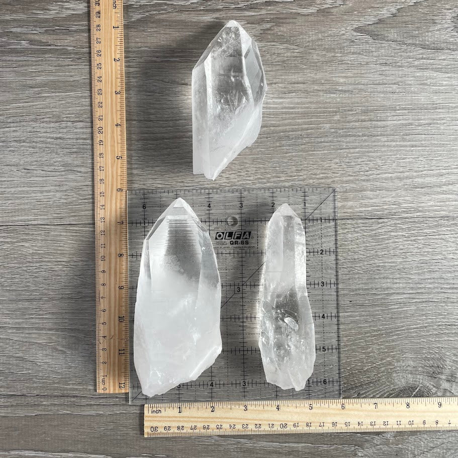 wholesale raw quartz crystals