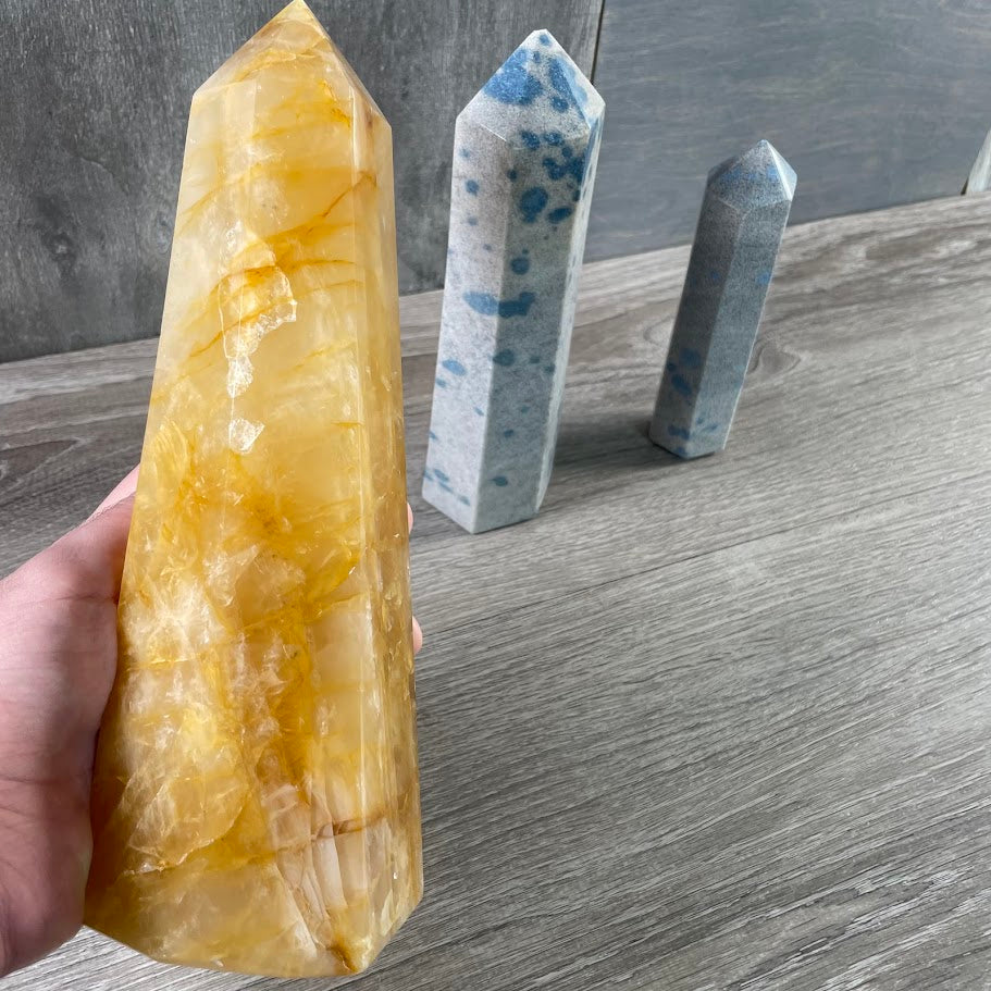 Natural crystal tower bulk wholesale for retailers