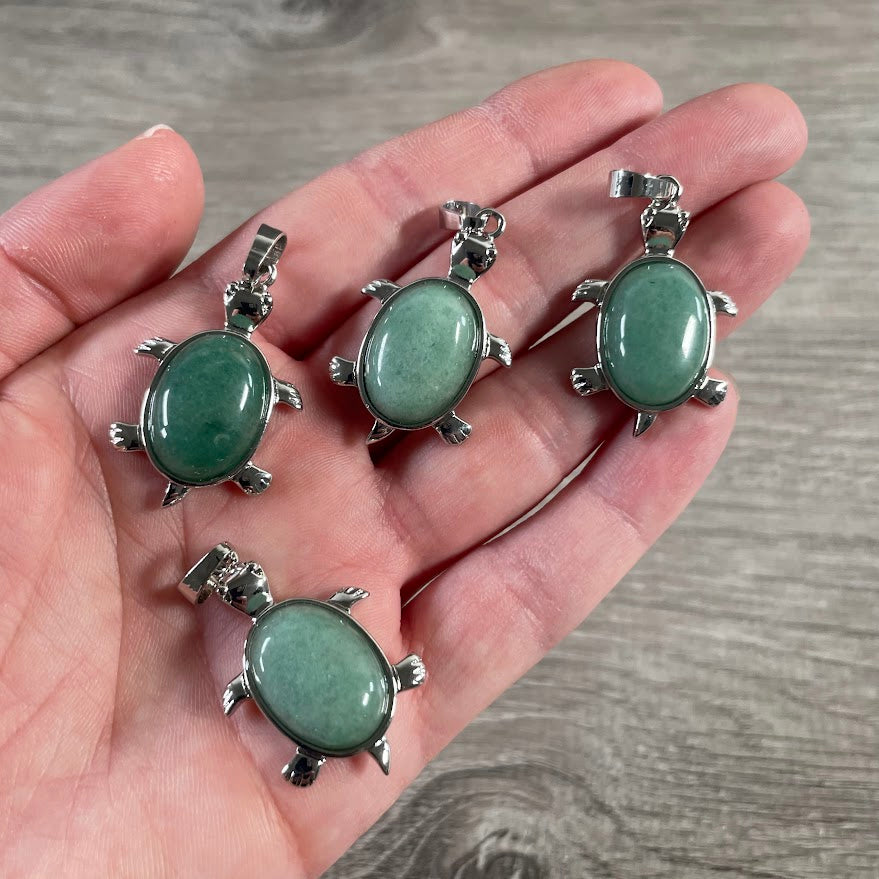 Aventurine Gemstone Turtle Necklace for Retailers