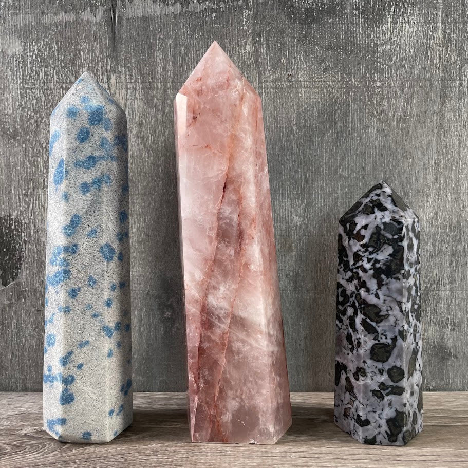 big and tall obelisk for rock shops