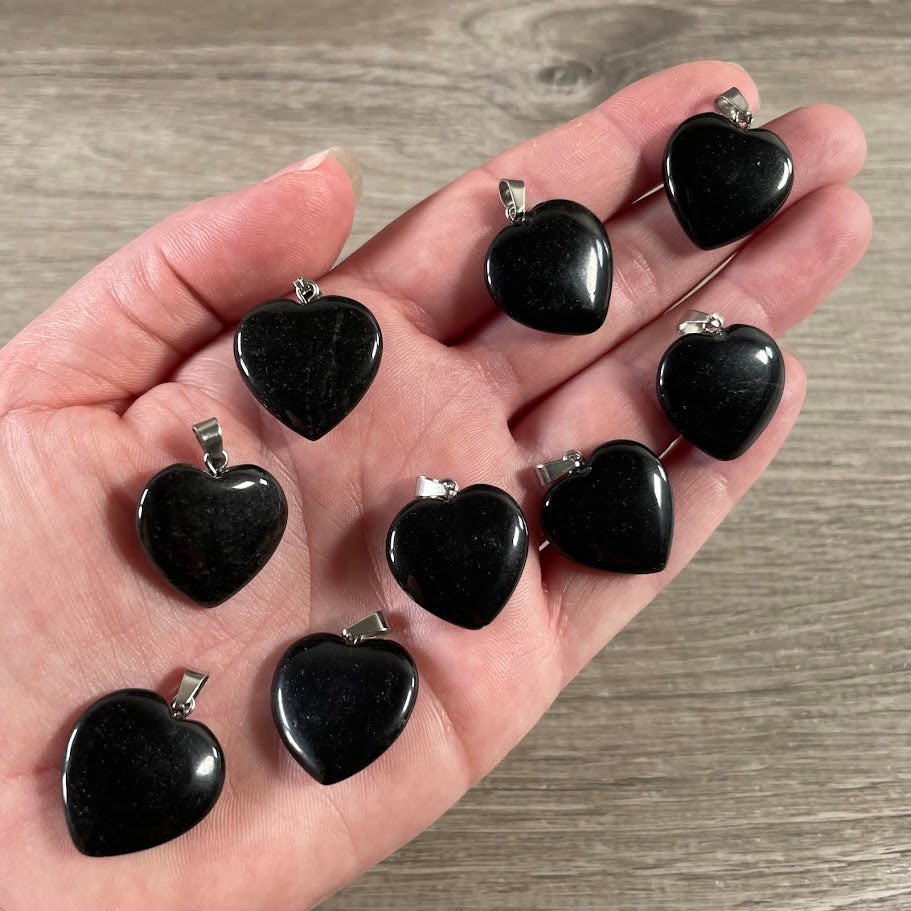 20mm Gemstone Heart Pendants – Bulk Wholesale Jewelry