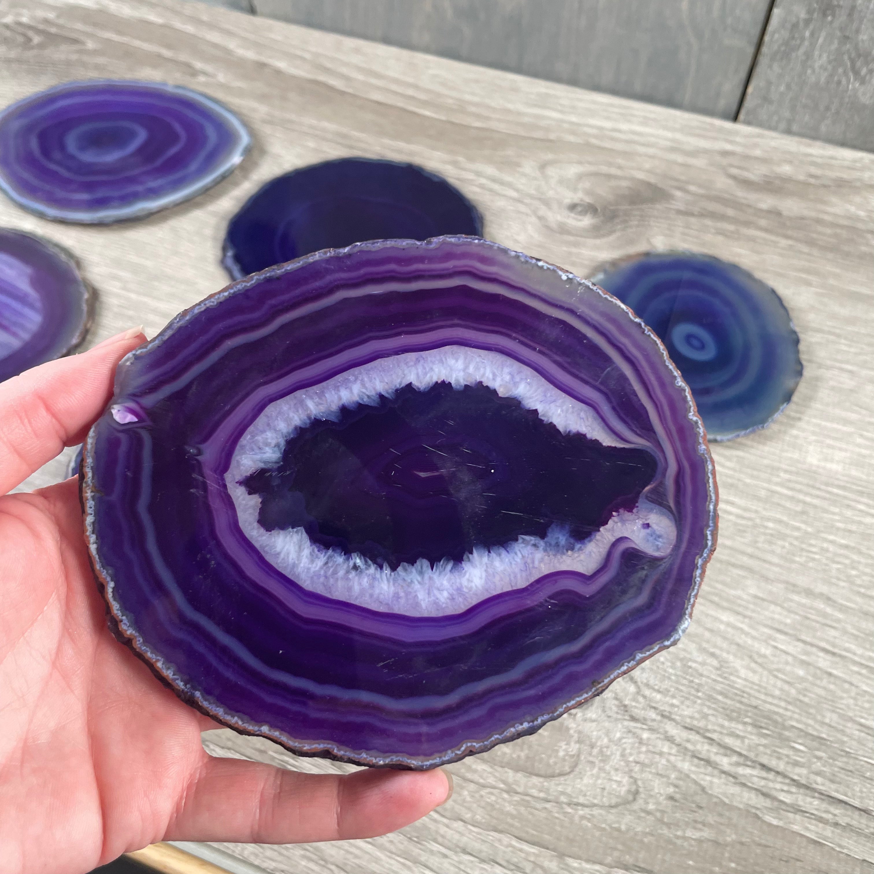 Large display agate slice for retailers
