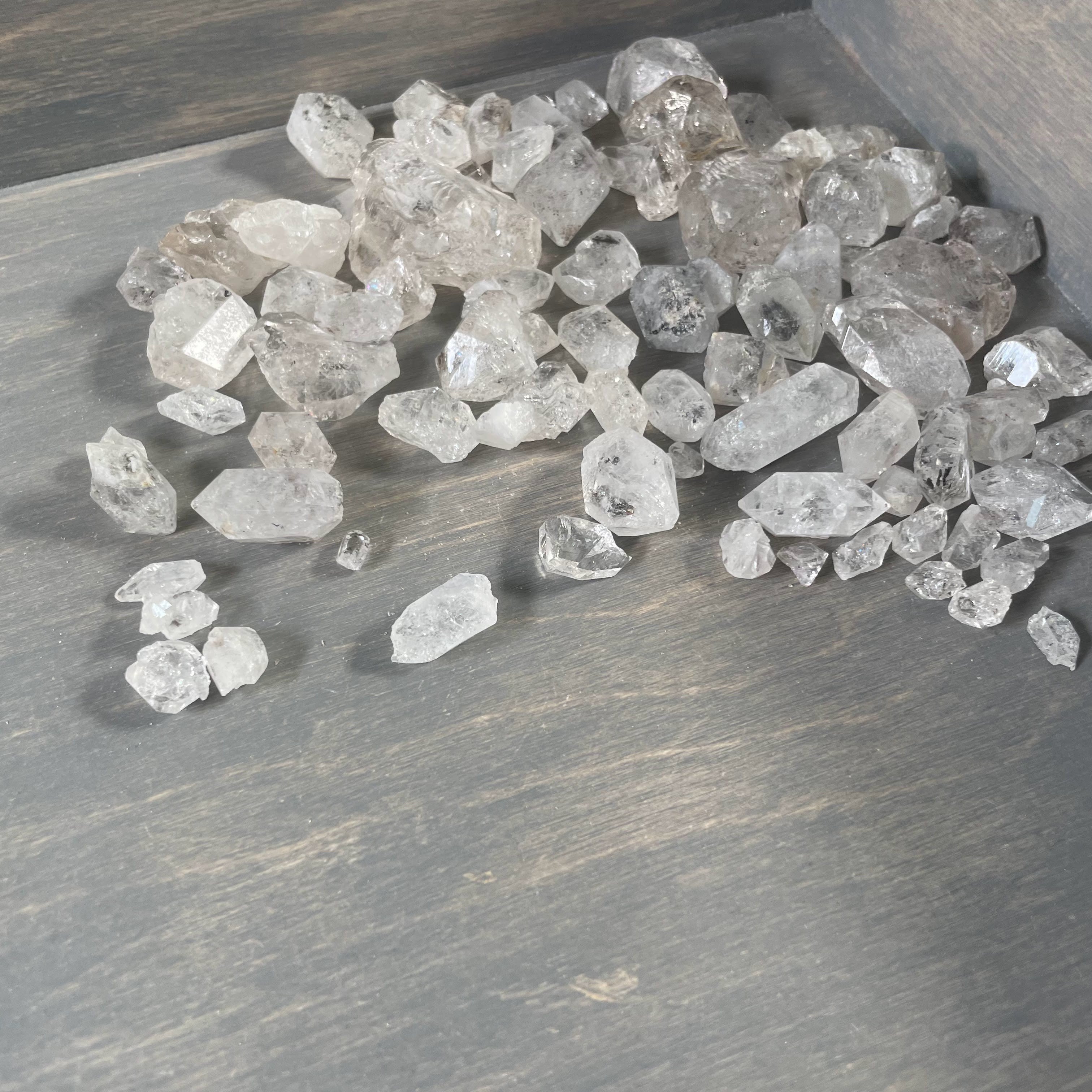 Bulk natural Pakimer quartz for jewelry and healing