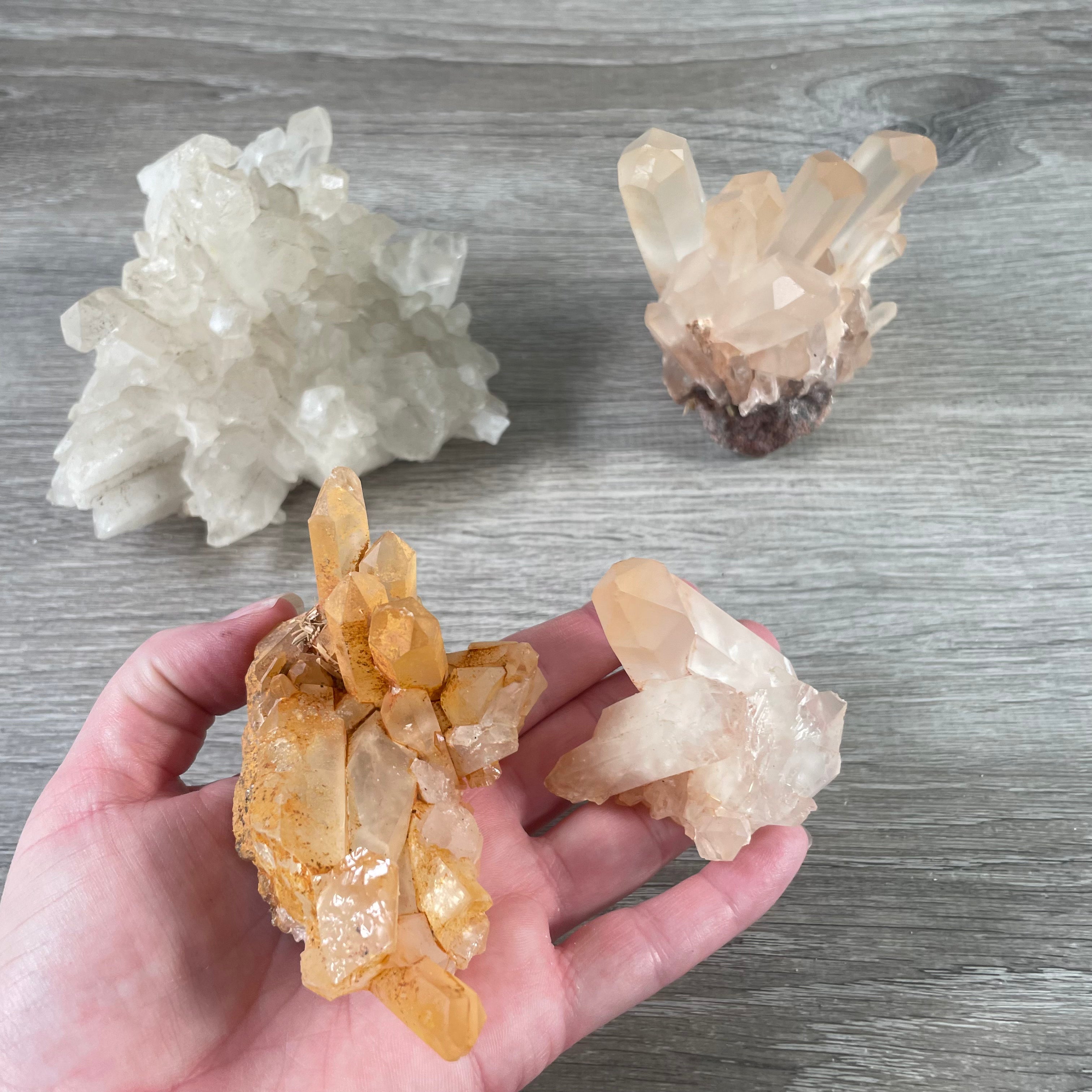 Wholesale raw quartz clusters for inventory