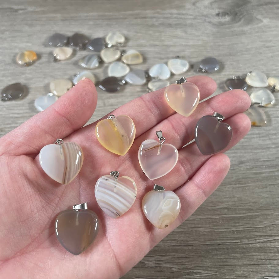 20mm Gemstone Heart Pendants – Bulk Wholesale Jewelry